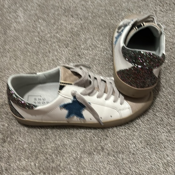 Shu Shoo slightly worn suede n man leather w/ denim star and sparkles . Size 8 - Picture 3 of 7
